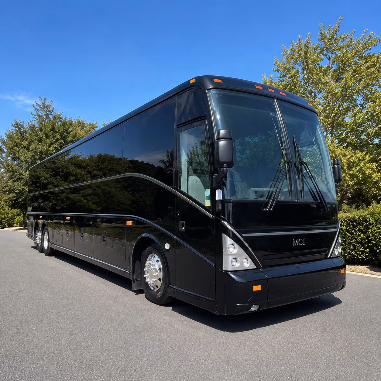 barrett jackson and westworld event buses