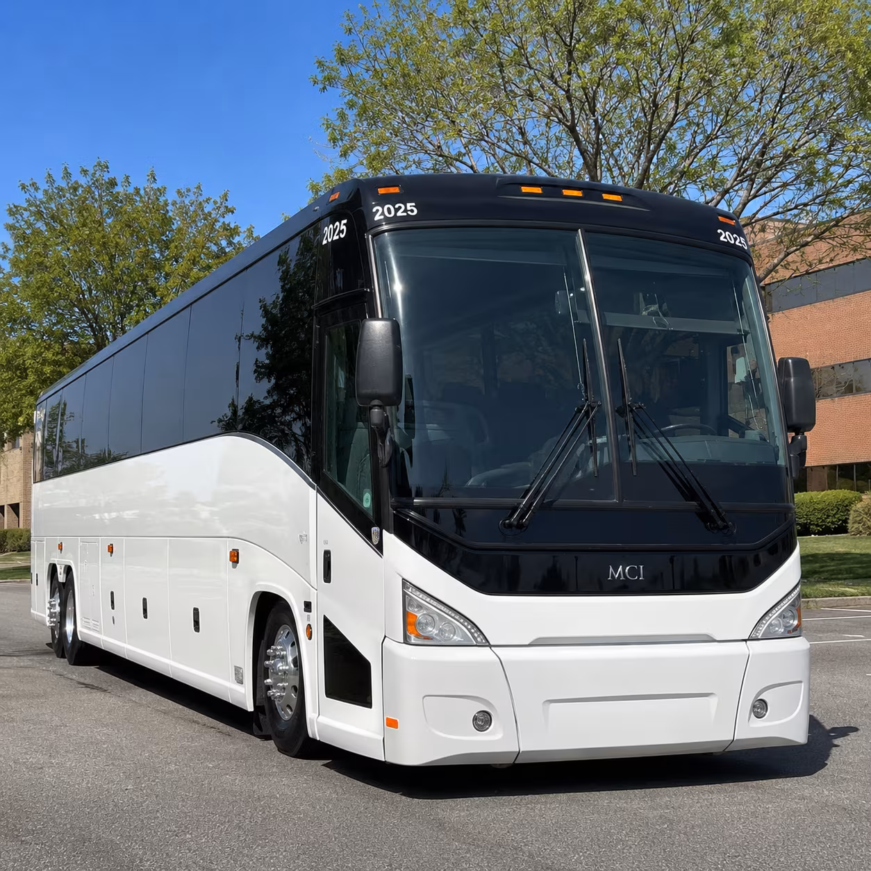 charter buses for corporate events at the scottsdale convention center