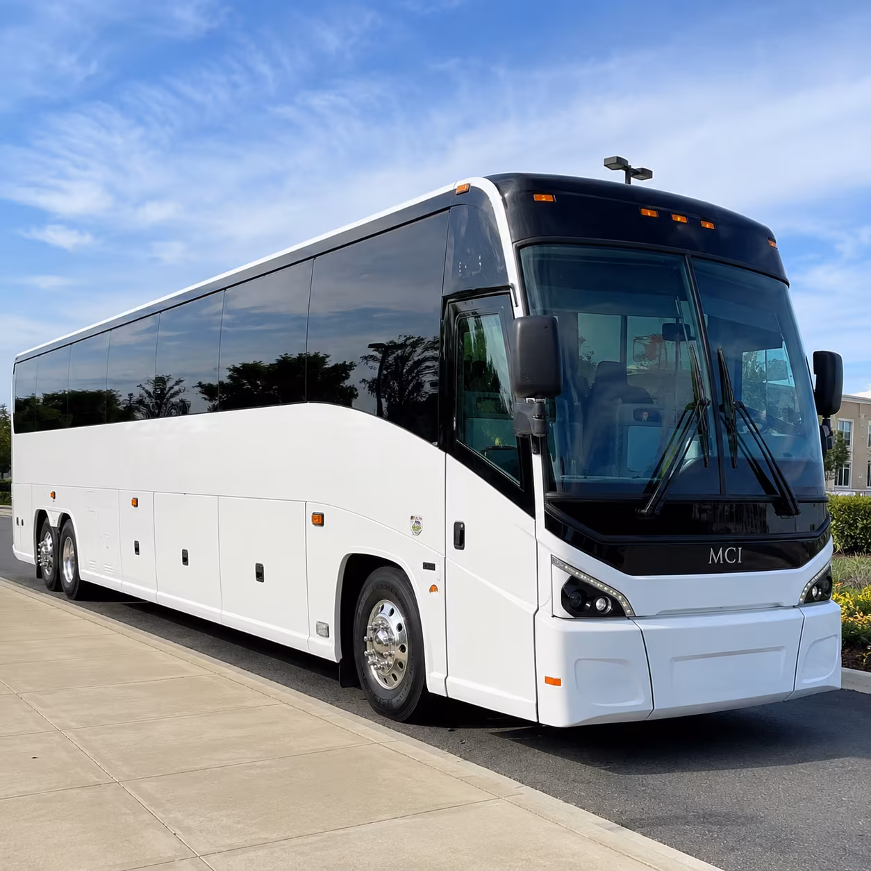 employee shuttle buses for scottsdale airpark and north scottsdale campuses