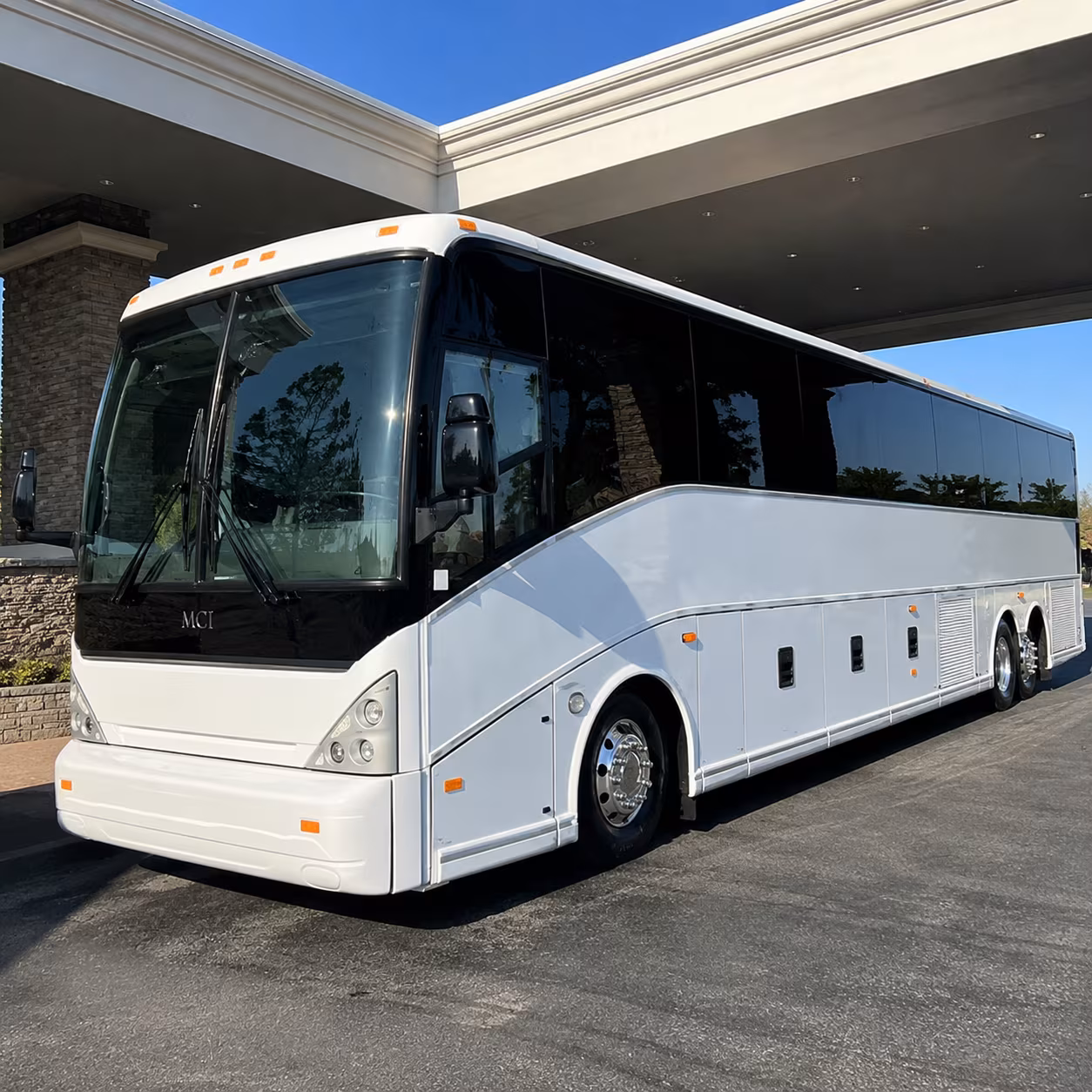 government agency shuttle buses between scottsdale and the arizona state capitol